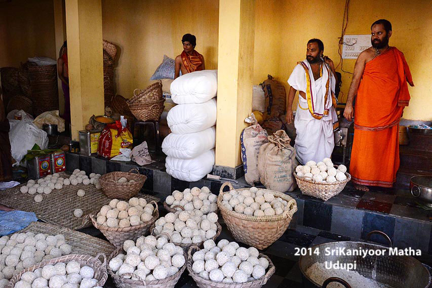 Preparations of Sweets and Prasadam for Paryaya Festival