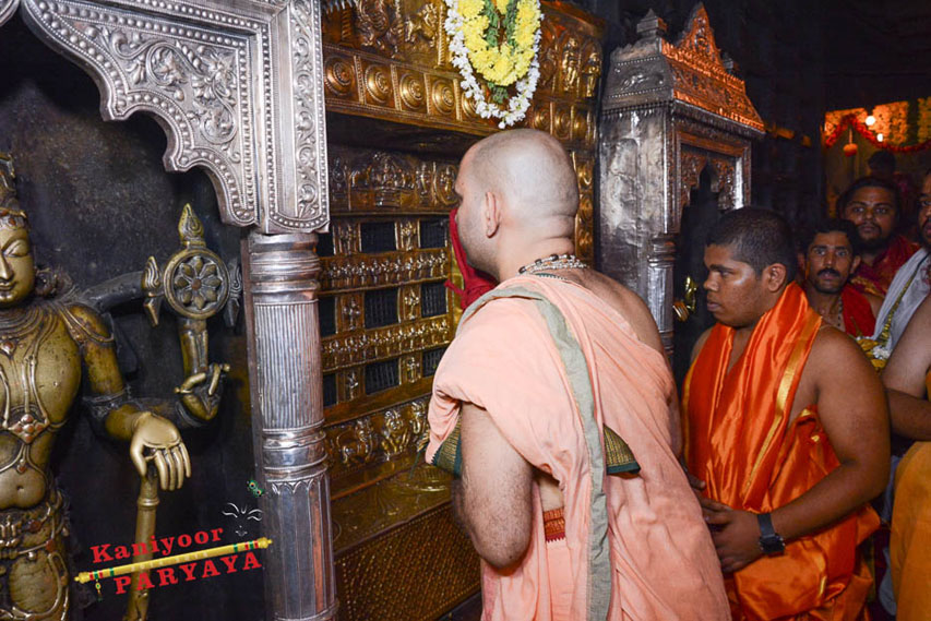 Visit to Srikrishna Matha for Tarakari Muhurtha for First Annadana