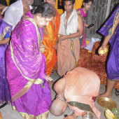 Visit_to_Poorvashrama_Parents_House_Blessings-from-Swamijis-